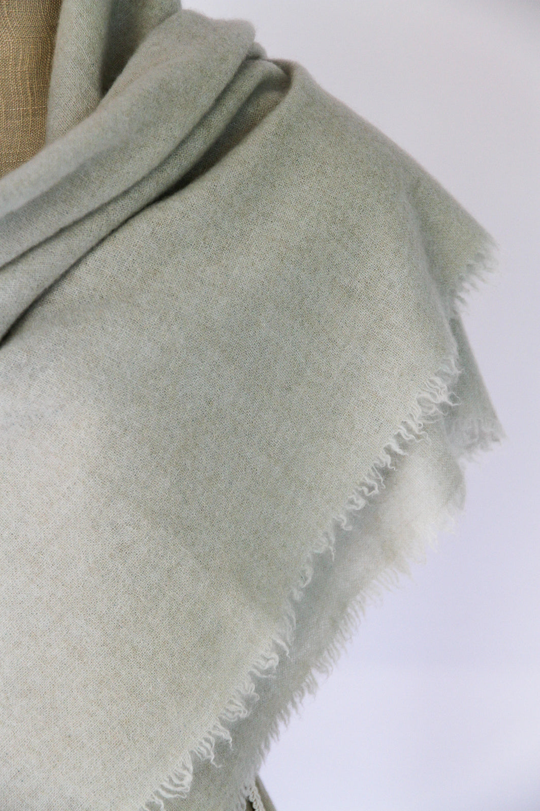 100% Mongolian Cashmere Shawl, Mint, 130×130cm