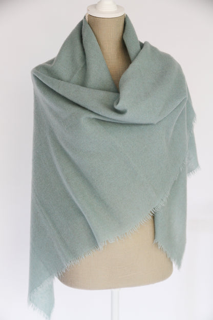 100% Mongolian Cashmere Shawl, Pale mint, 130×130cm