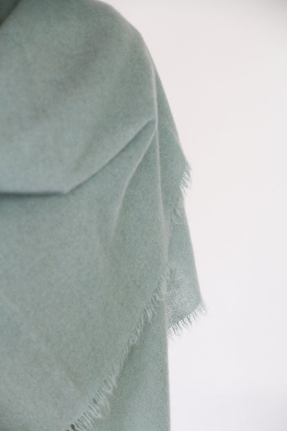 100% Mongolian Cashmere Shawl, Pale mint, 130×130cm