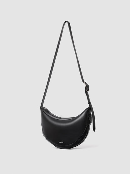 10.03.53 LARGE HALF-MOON / BLACK 29×23×11cm