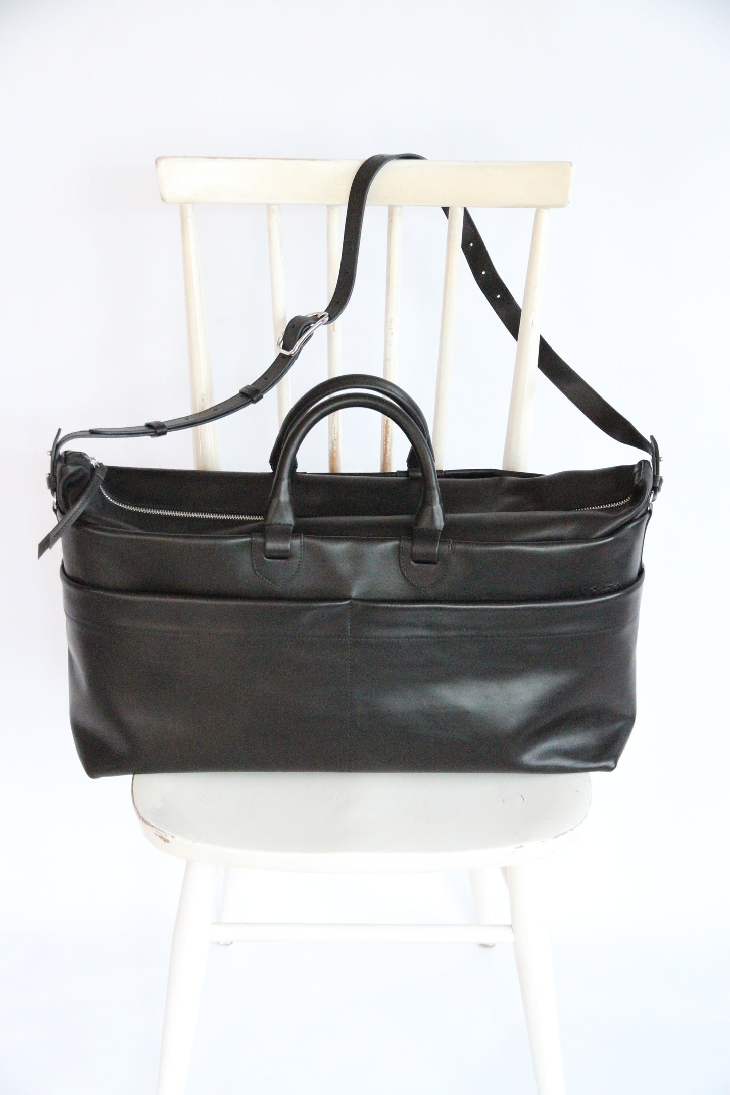 10.03.53 WEEKENDER / BLACK  50×26×18cm
