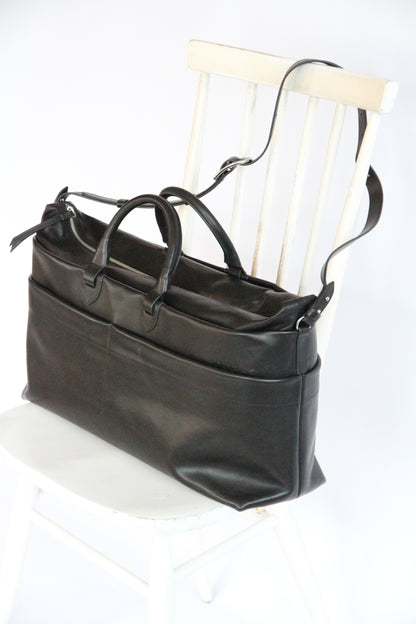 10.03.53 WEEKENDER / BLACK  50×26×18cm