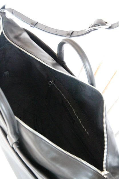 10.03.53 WEEKENDER / BLACK  50×26×18cm