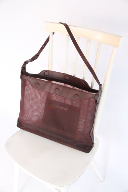 10.03.53 HOBO SOFT / SHADOW  BURGUNDY  48×28×6.5cm