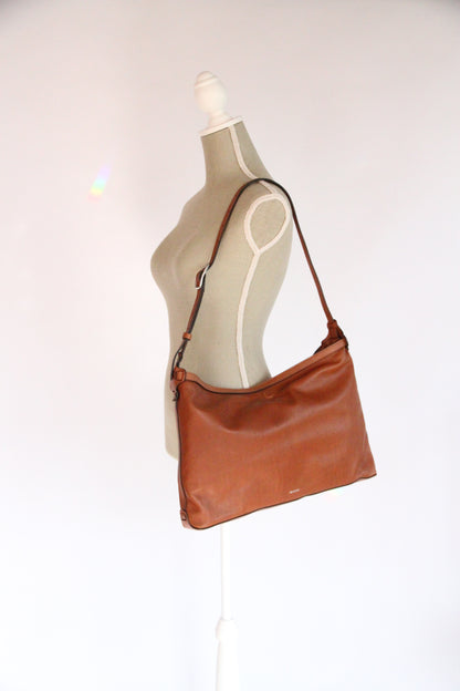 10.03.53 HOBO SOFT / COGNAC 48cm×28cm×6.5cm