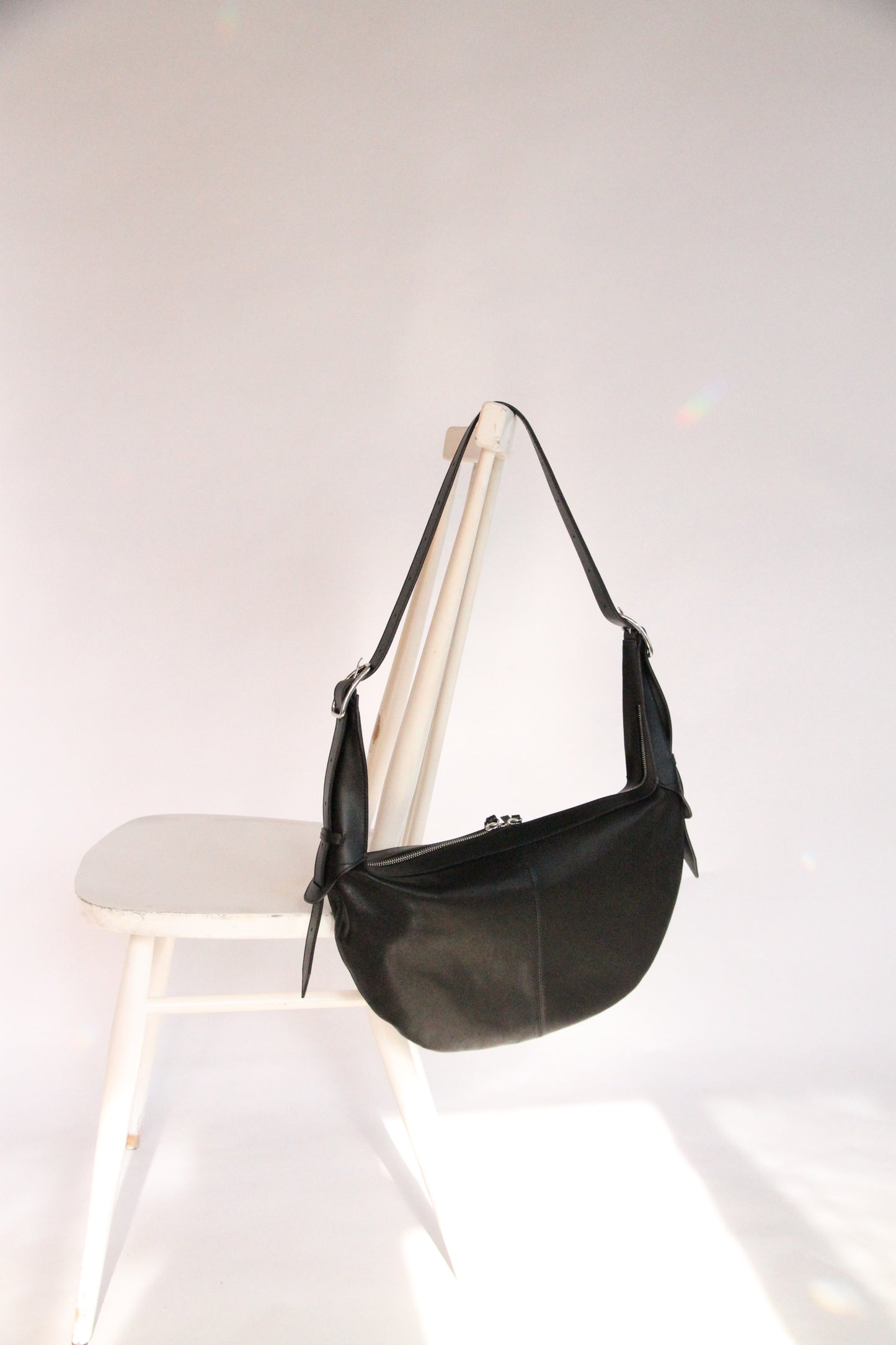 10.03.53 JELLYFISH / BLACK 48×28×6.5cm