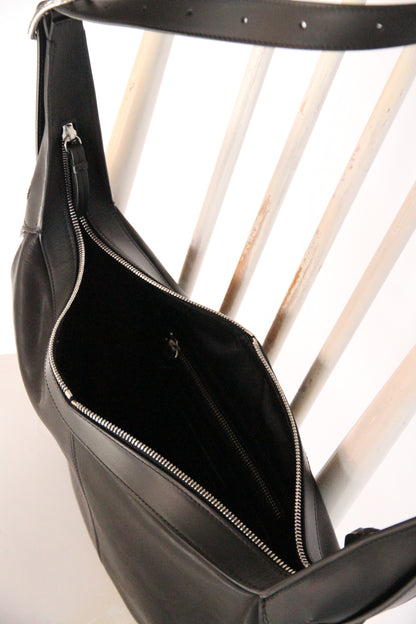 10.03.53 JELLYFISH / BLACK 48×28×6.5cm