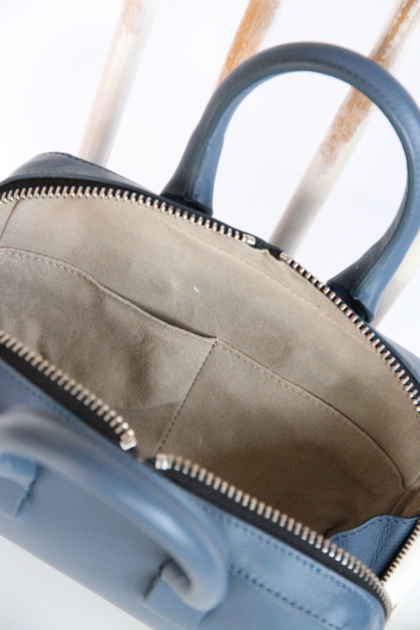 10.03.53 MINI BRIEF-CASE / BLUE  24×15×6cm