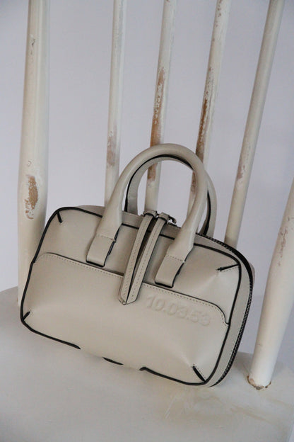 10.03.53 MINI BRIEF-CASE / OFF-WHITE  24×15×6cm