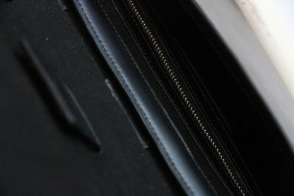 10.03.53 CONCRETE BAGUETTE / BLACK 28×16×6cm