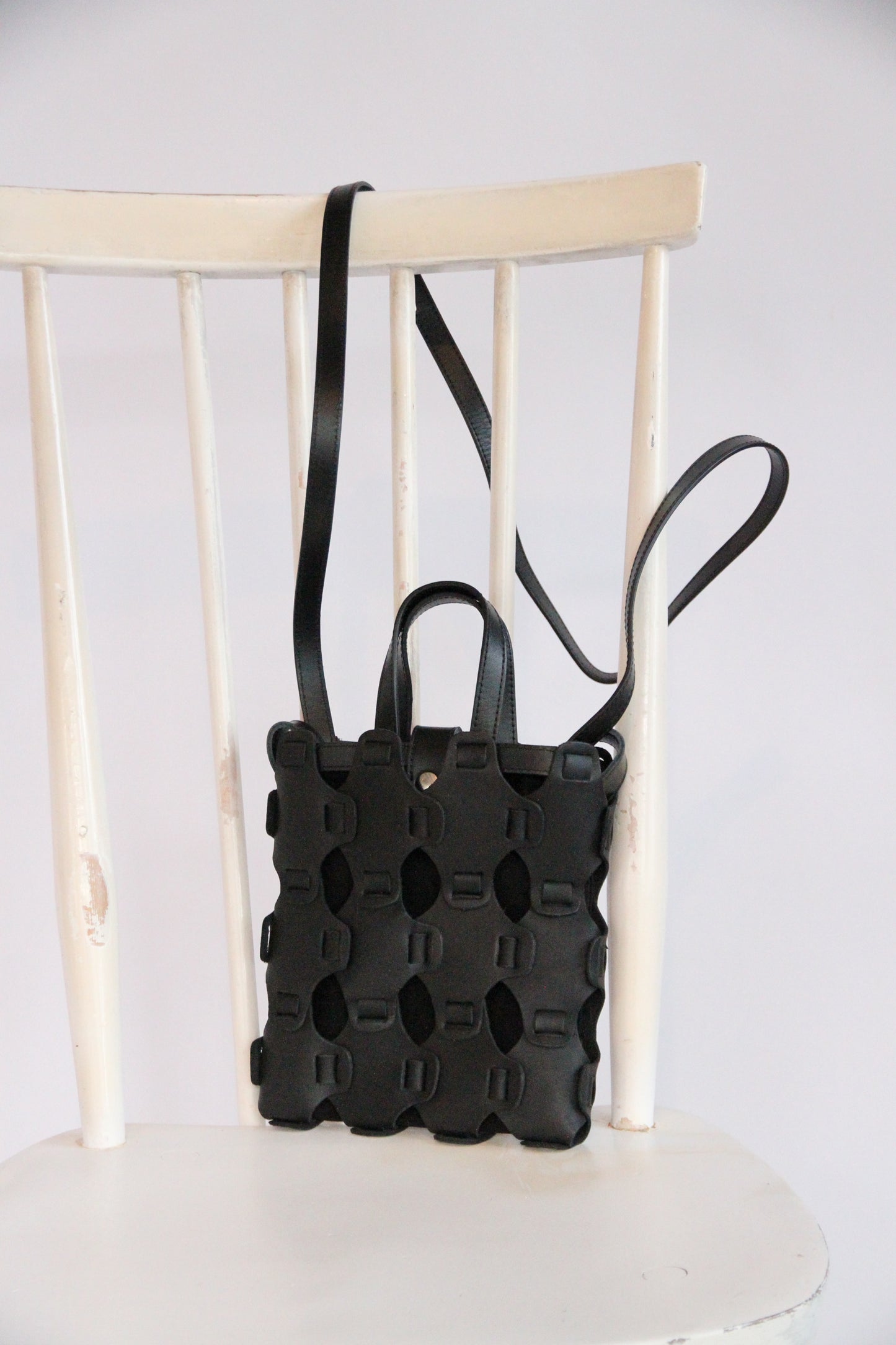 10.03.53 Small Braided Tote Black  21×20cm