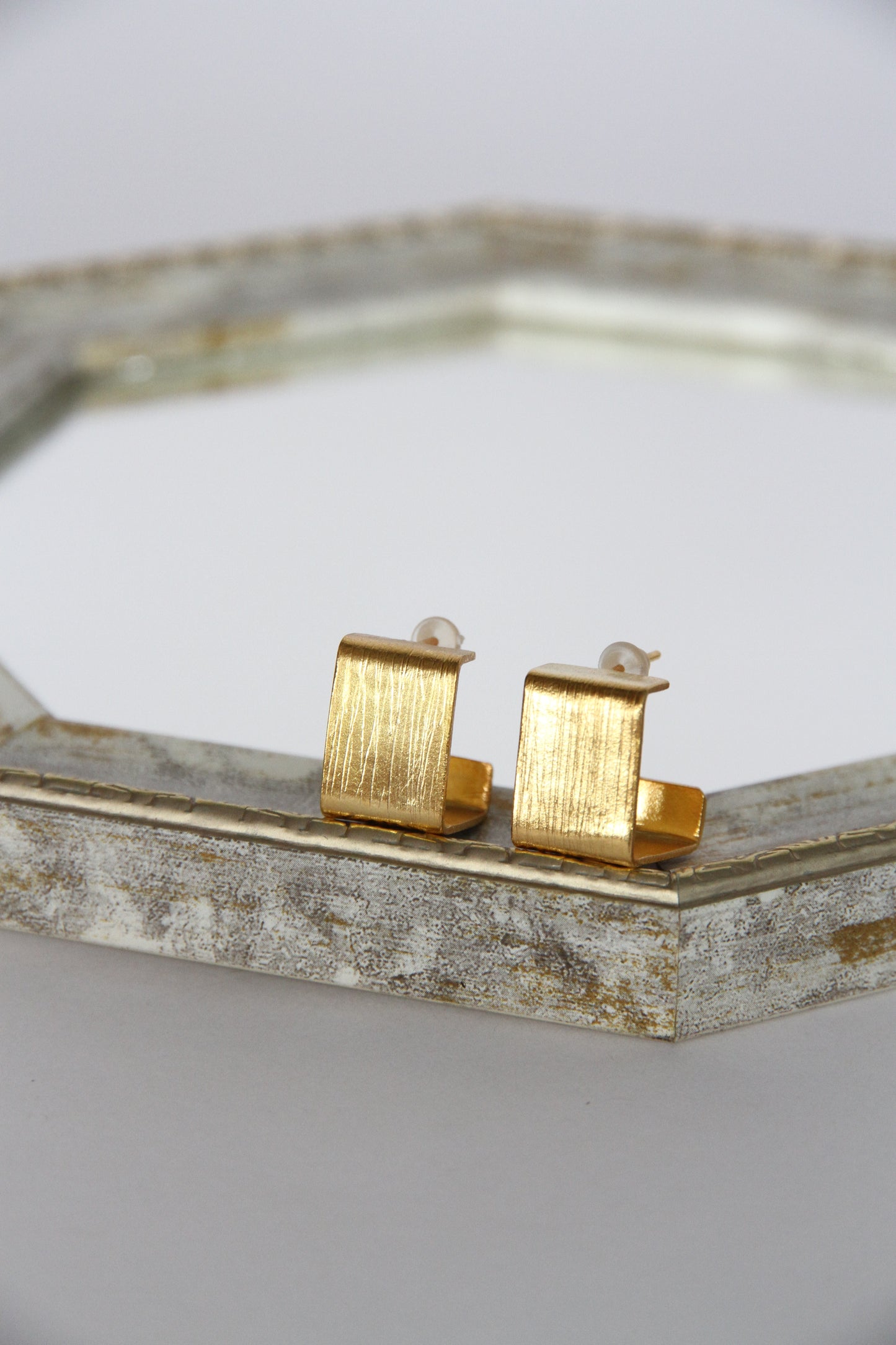 24K Gold Plated Pierce【Vertical】by Aakar