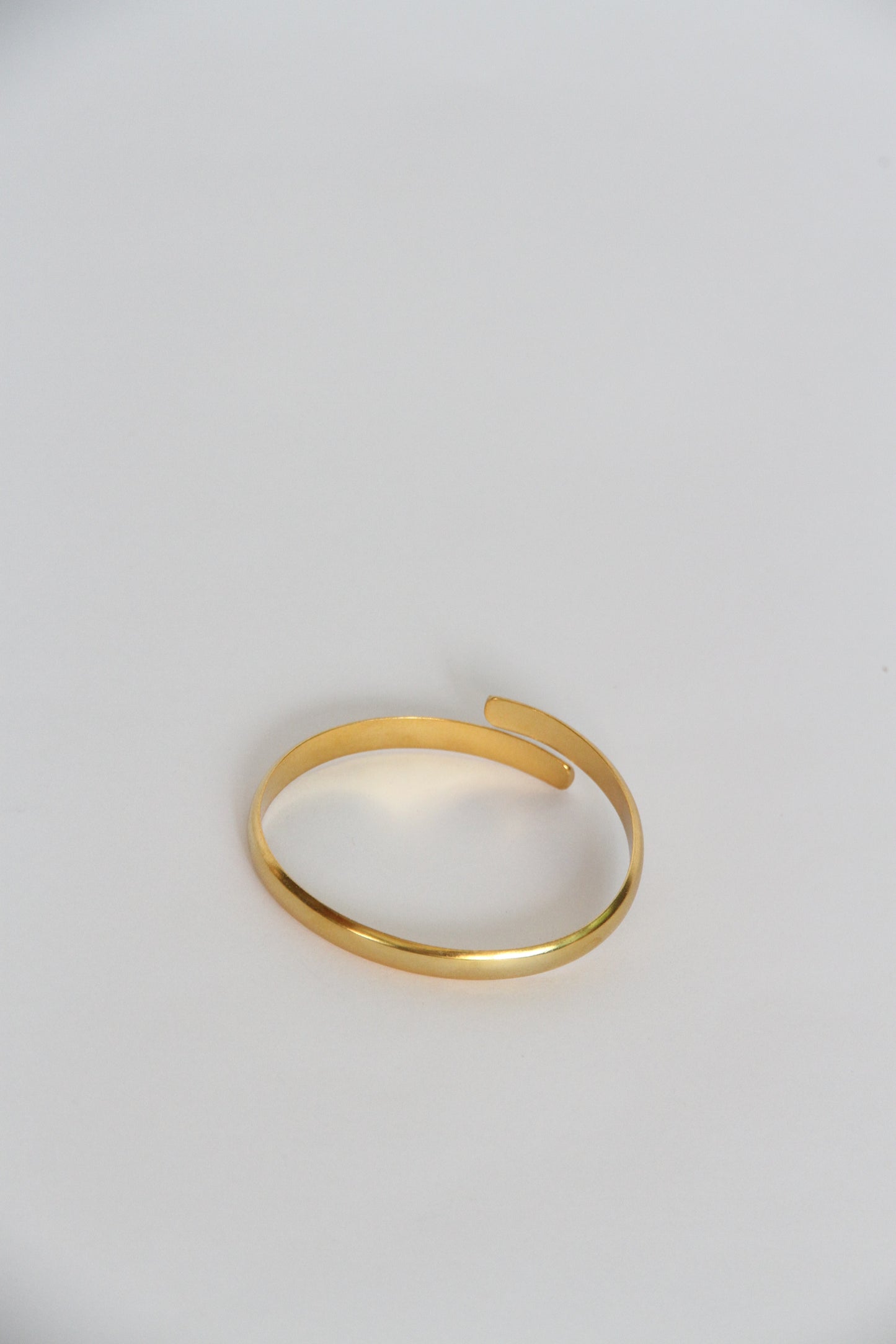 24K Gold Plated Bangle【Open】by Aakar