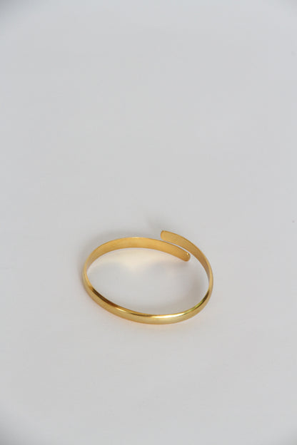 24K Gold Plated Bangle【Open】by Aakar