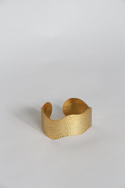 24K Gold Plated Bangle【Wave】by Aakar