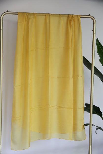 Plant-dyed silk shawl / Yellow
