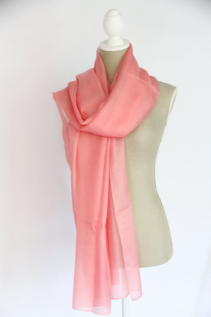 Plant-dyed silk shawl / Pink