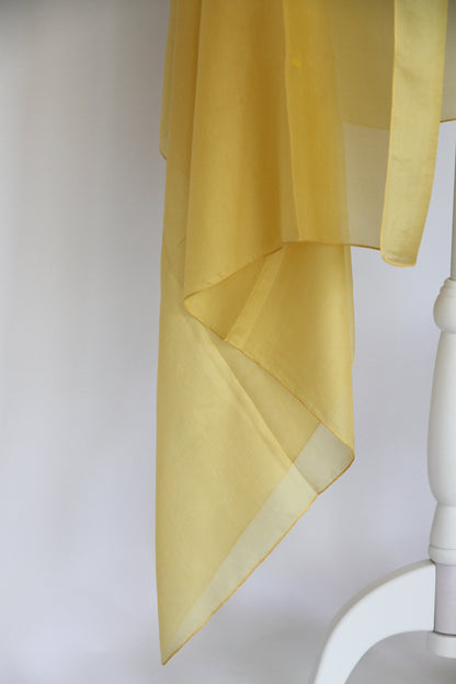 Plant-dyed silk shawl / Yellow
