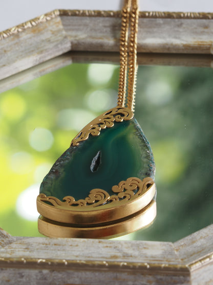 24K Gold Plated Agate Pendant【Emerald Tide】by Aakar