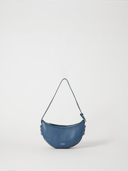 10.03.53 HALF-MOON / BLUE 26×13×11cm